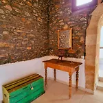 Yiannis 4* Aszklipiío