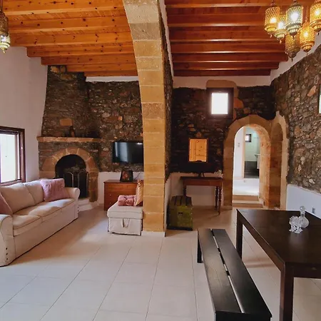Yiannis Konukevi 4*