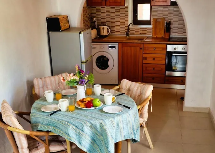 بيت ضيافة Yiannis